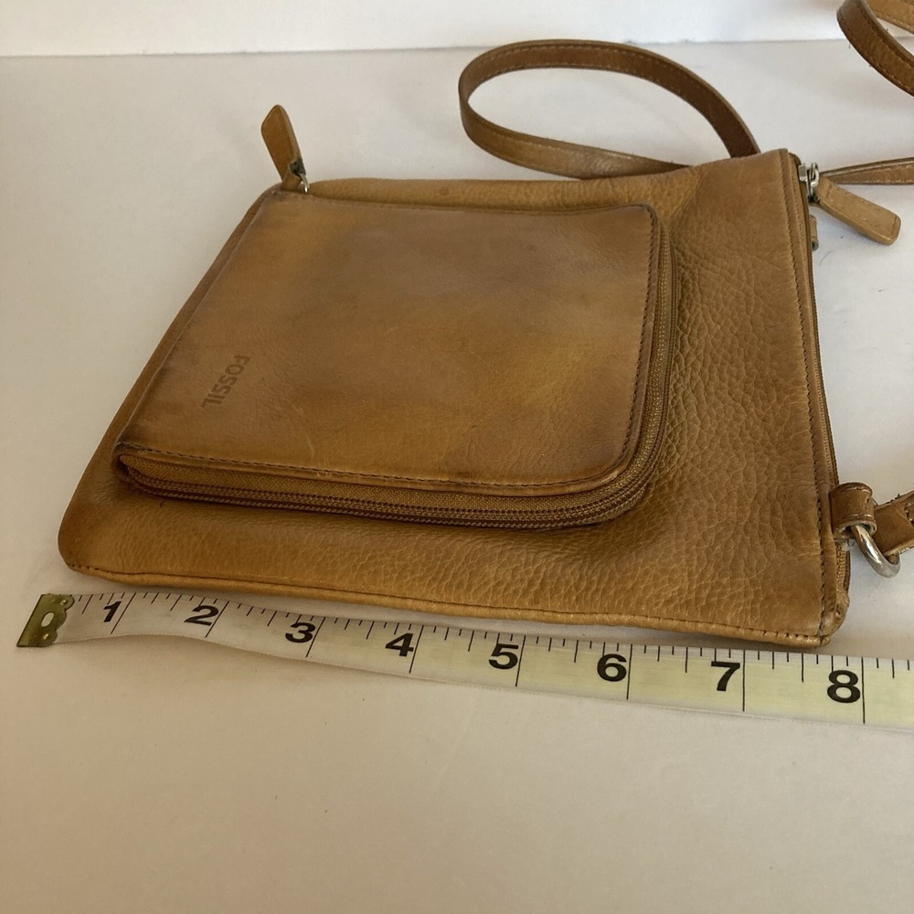 Fossil Whiskey Saddle Brown Leather Crossbody Shoulder Bag Zip Pockets Organizer - Picture 10 of 12